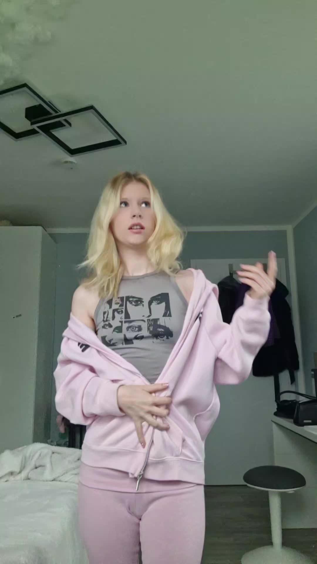 @leaslife18