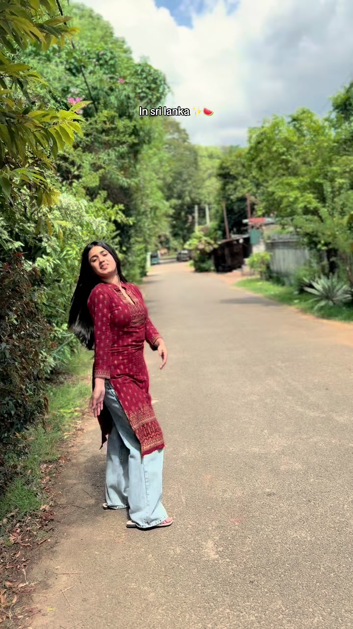 @Bominy '🌻🤍'