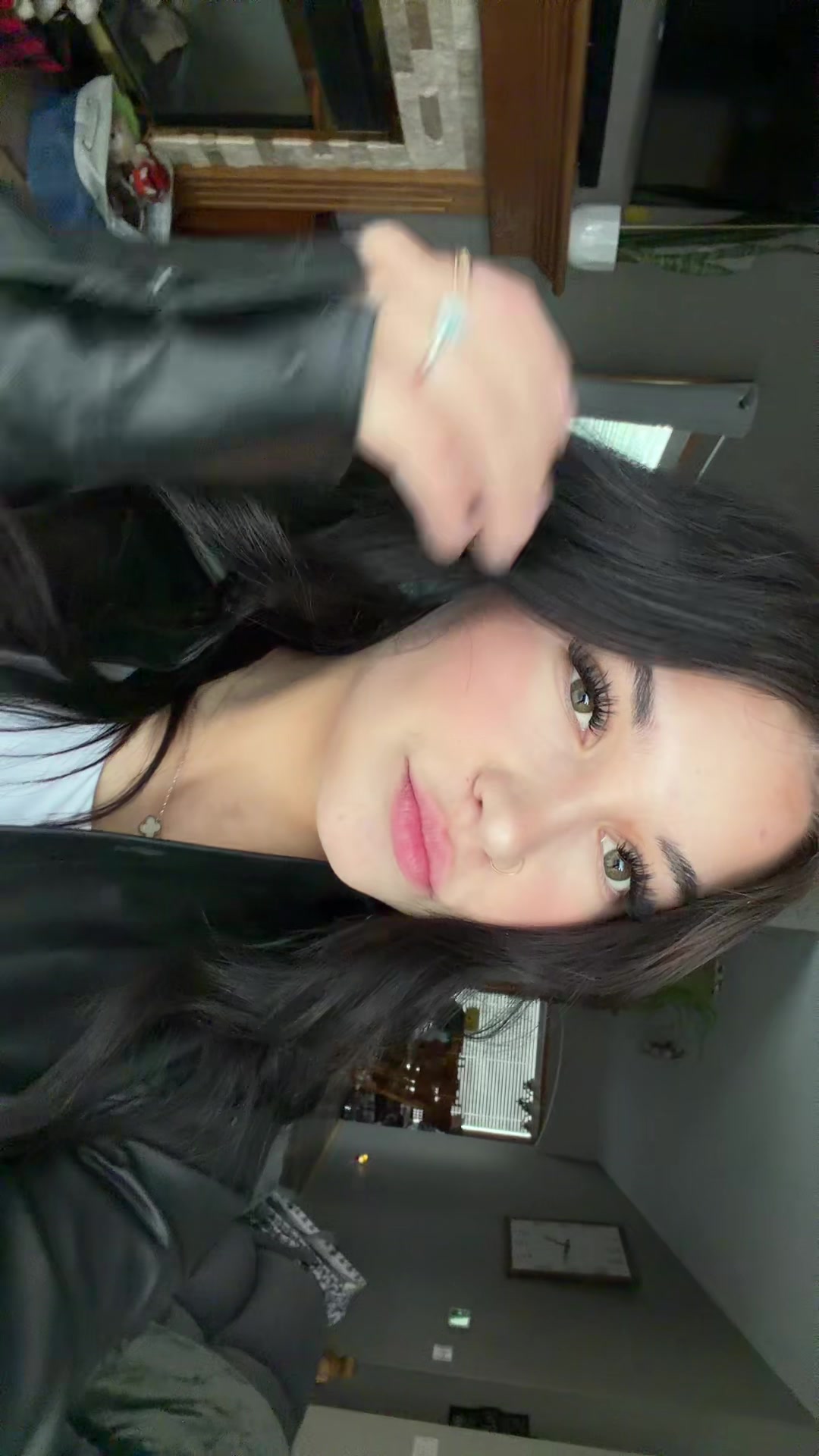 @mik😁