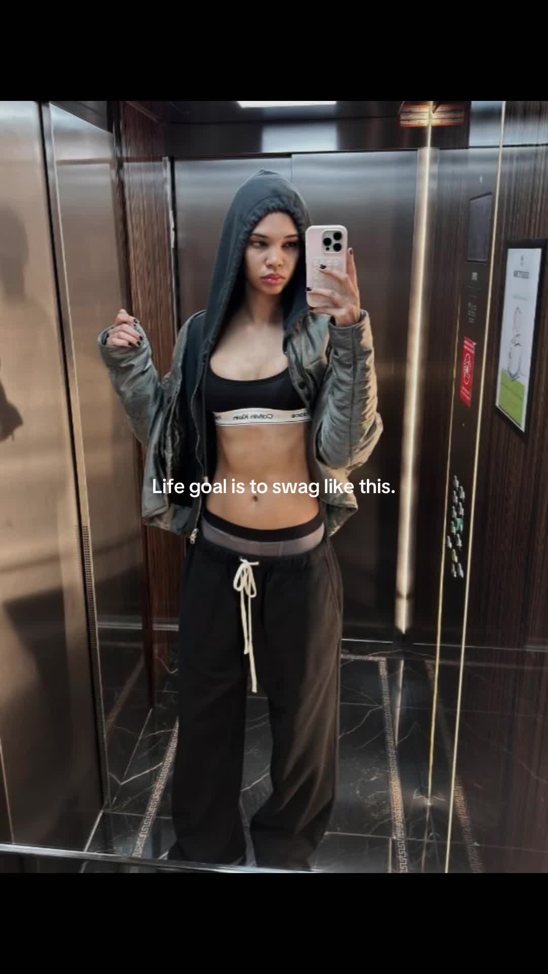 @𝙀𝙡𝙡𝙚🌴