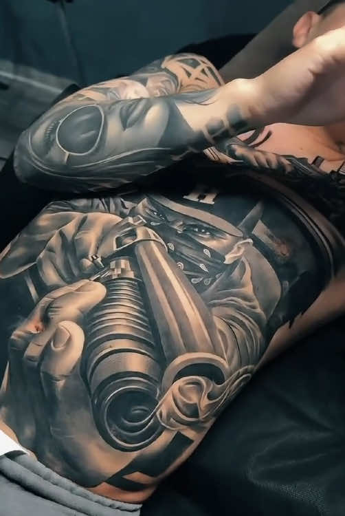 @d_world_of_ink