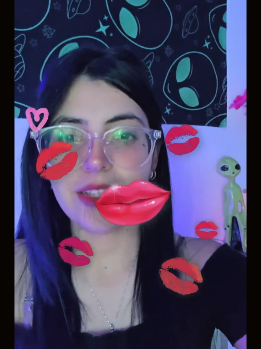 @Viviane Nunes 👽