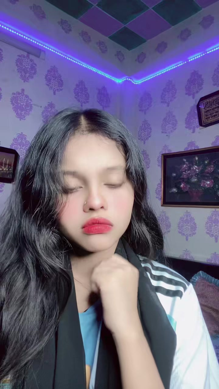 @🐼 P A N D I 🐼