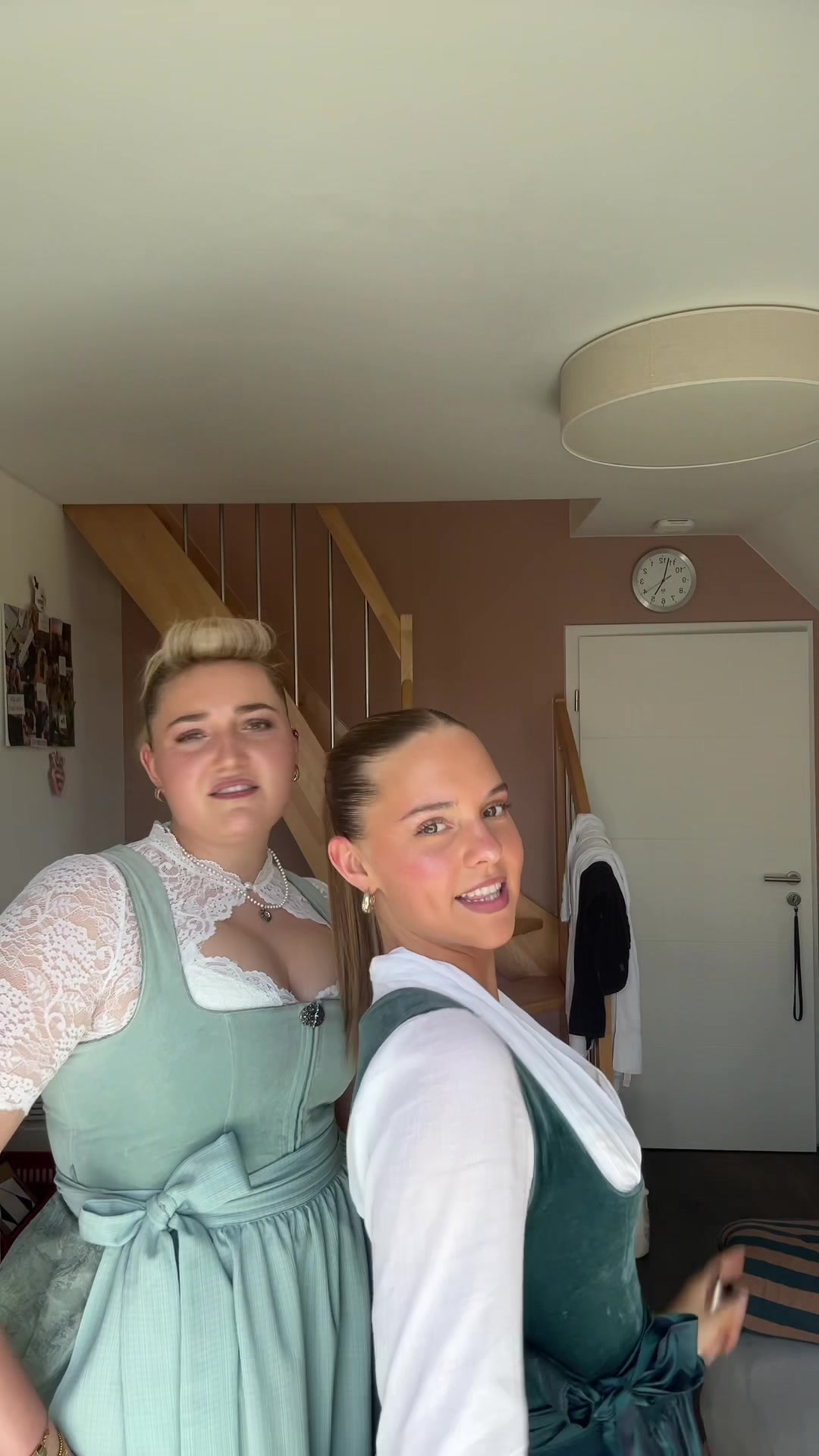 @mialo233