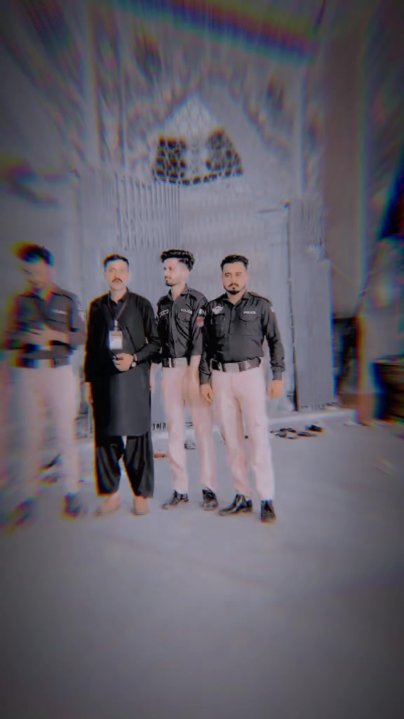 @- 𝓝𝓲𝓴𝓴𝓪 𝓚𝓱𝓪𝓷-~🚩