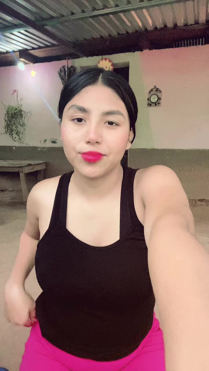 @*Lesly *