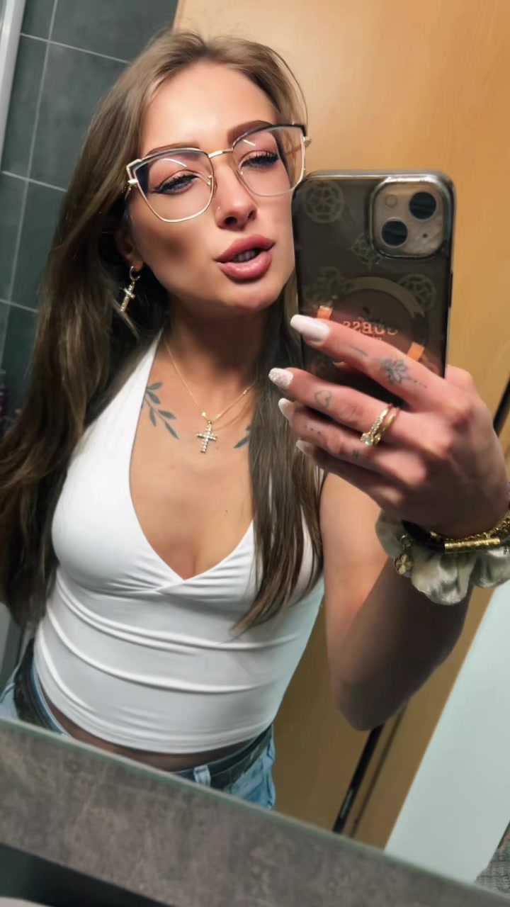 @Roxana Pecak (Szmajda)