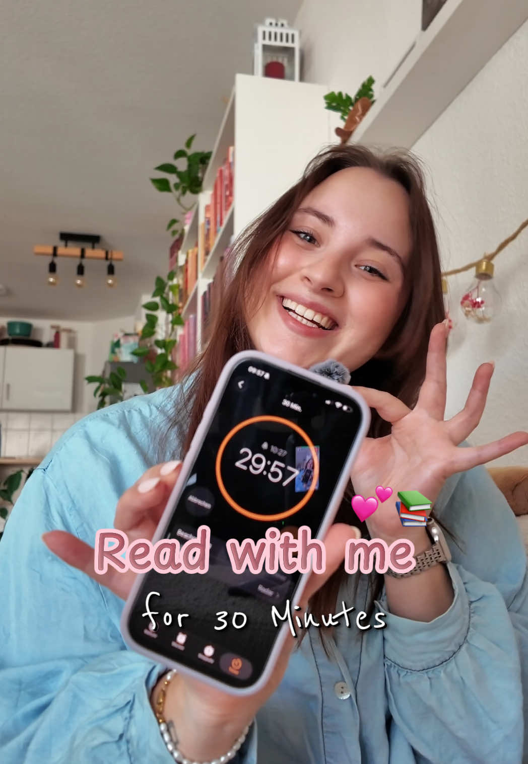 @Julia | Booktok 🤍📖
