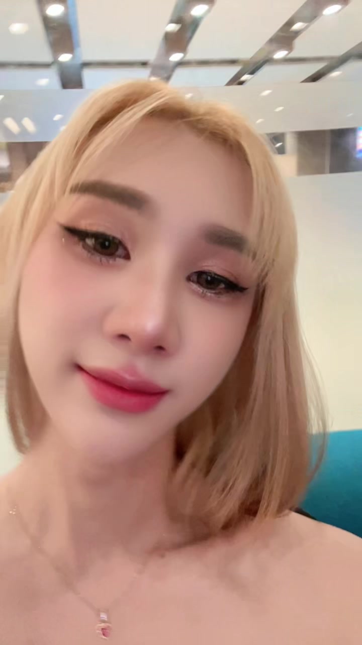 @ehylin. Story
