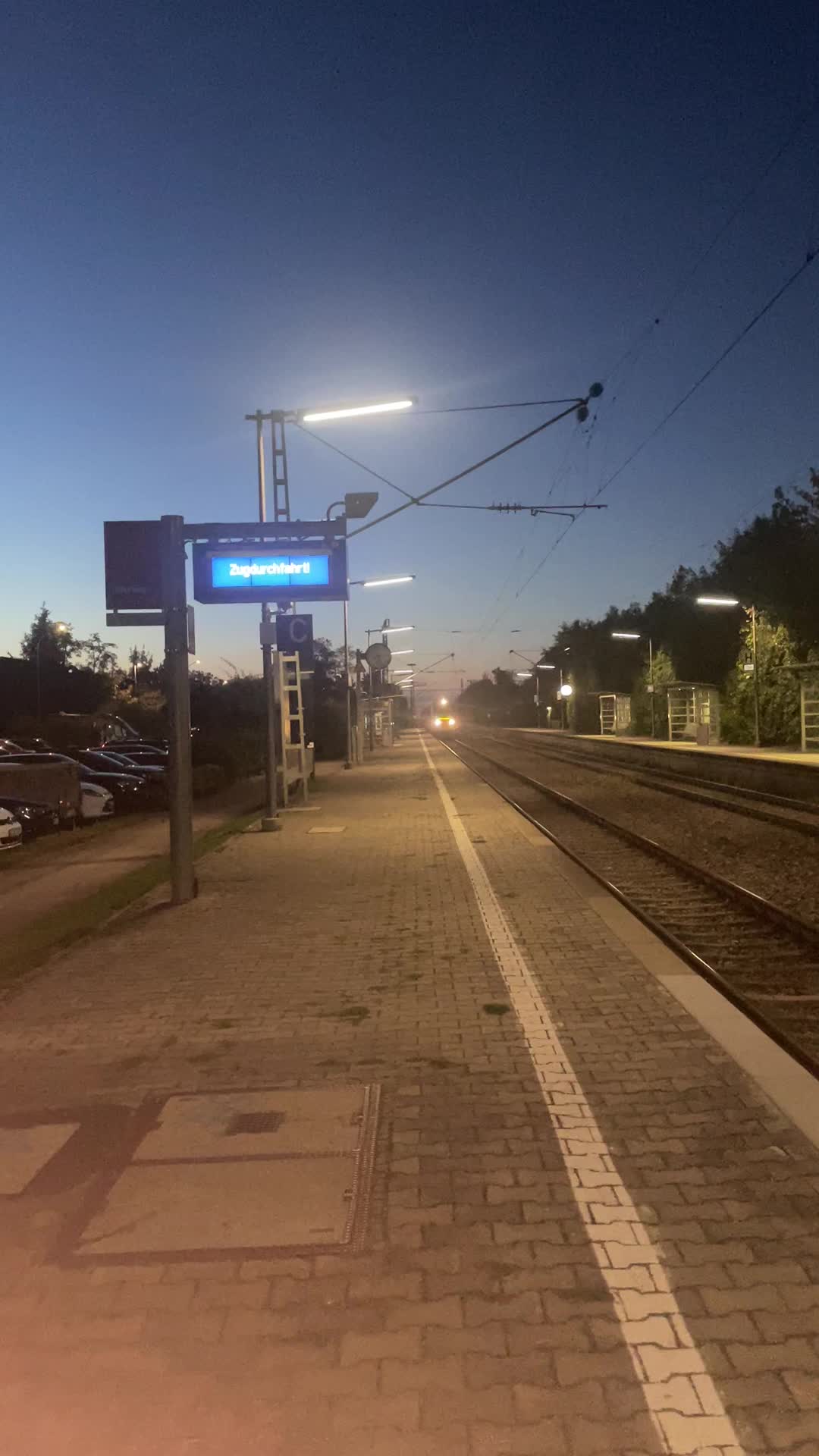 @Tuffer_spotter_aus-hoki🚃🌹