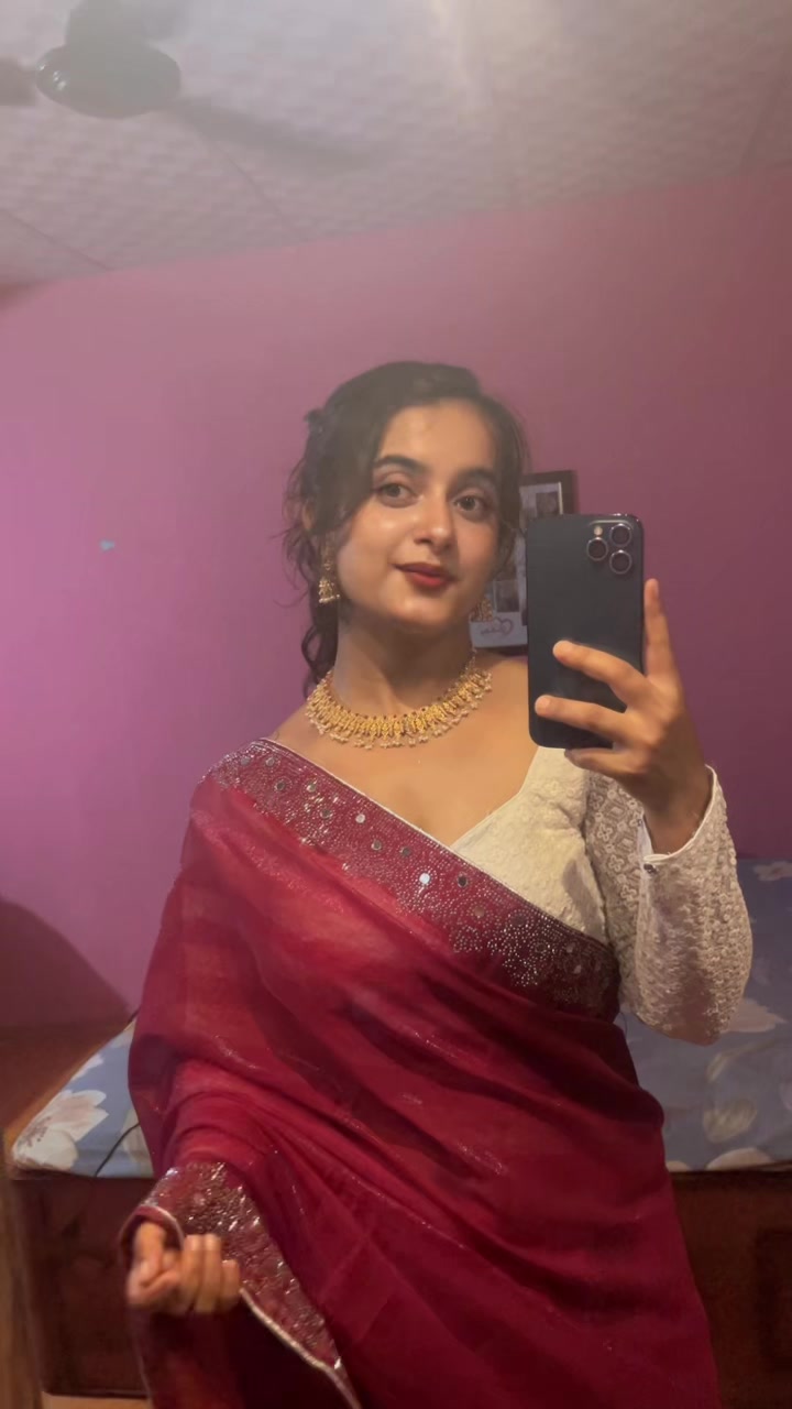 @Janu💫✨🇳🇵