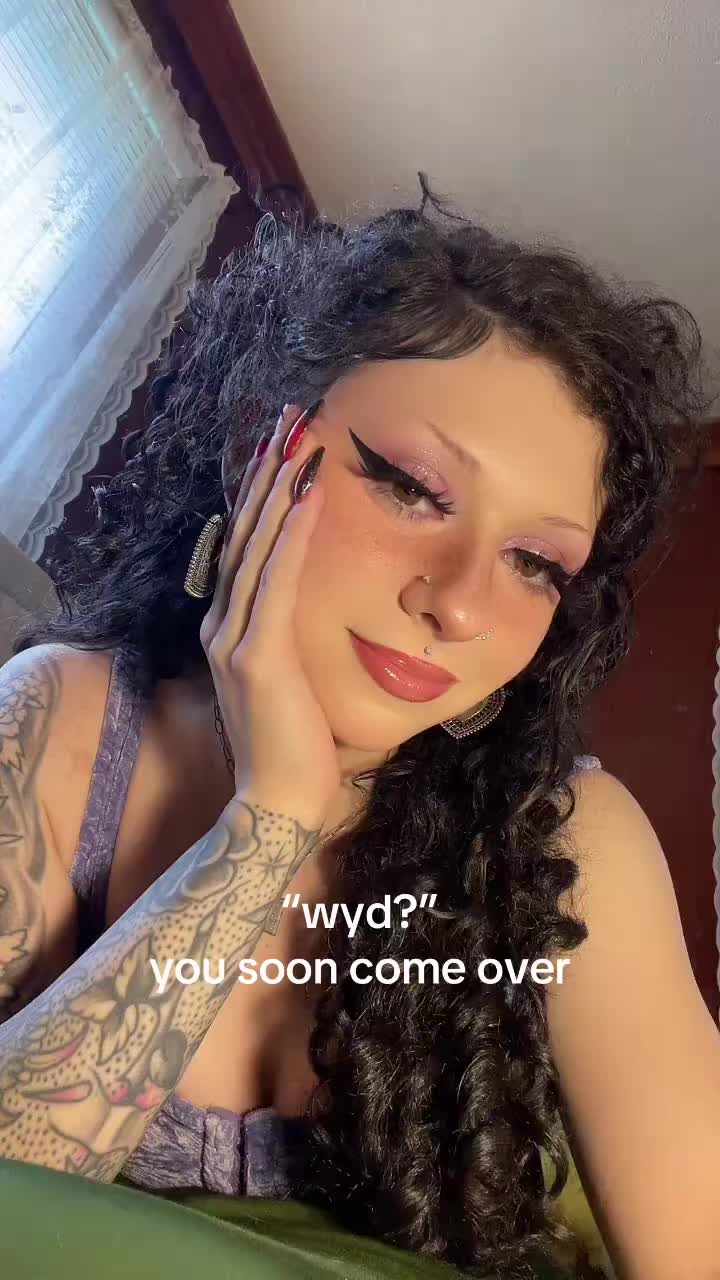 @alexis bones🔪🖤