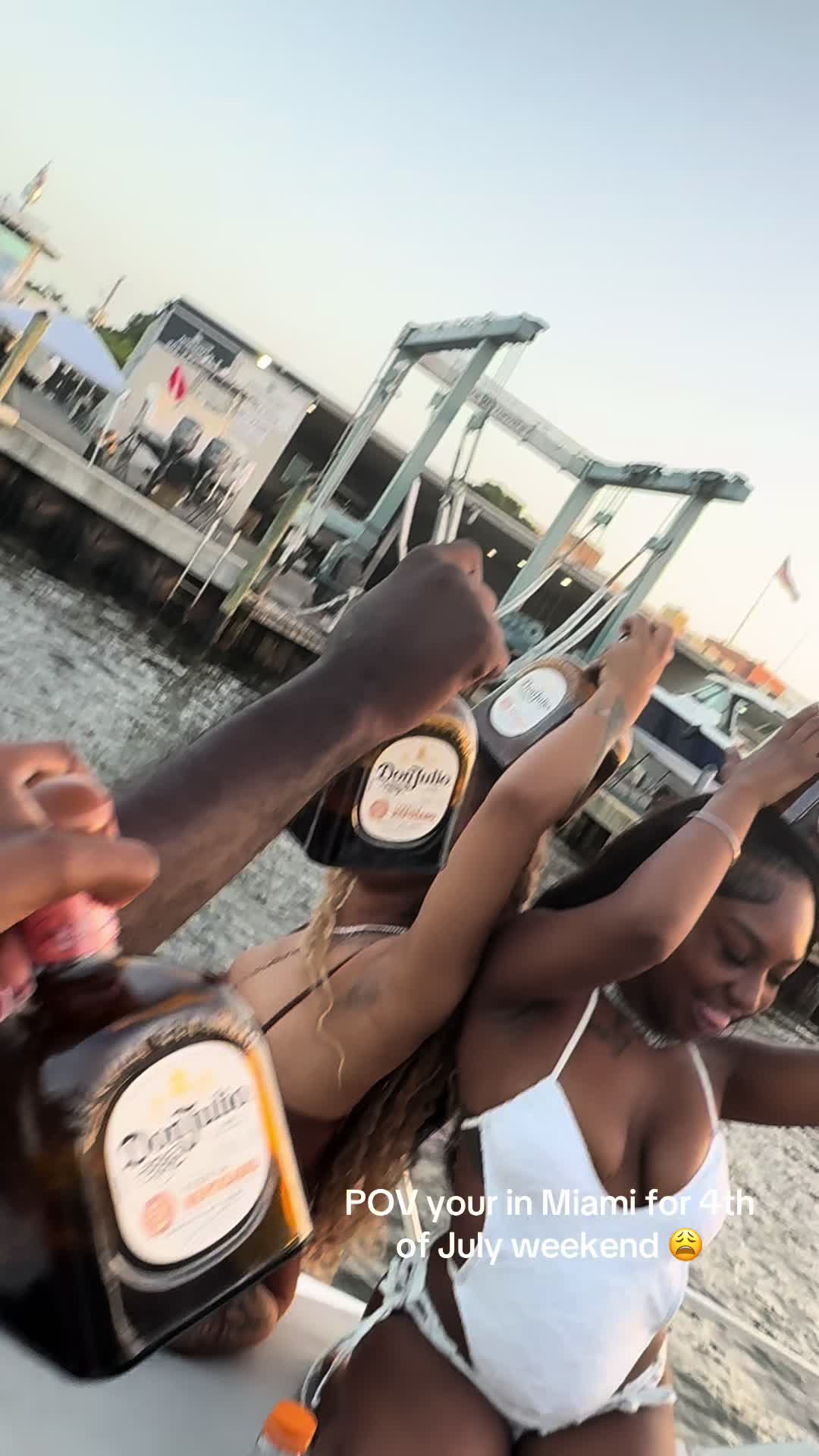 @R&iuml;ah Rackzz