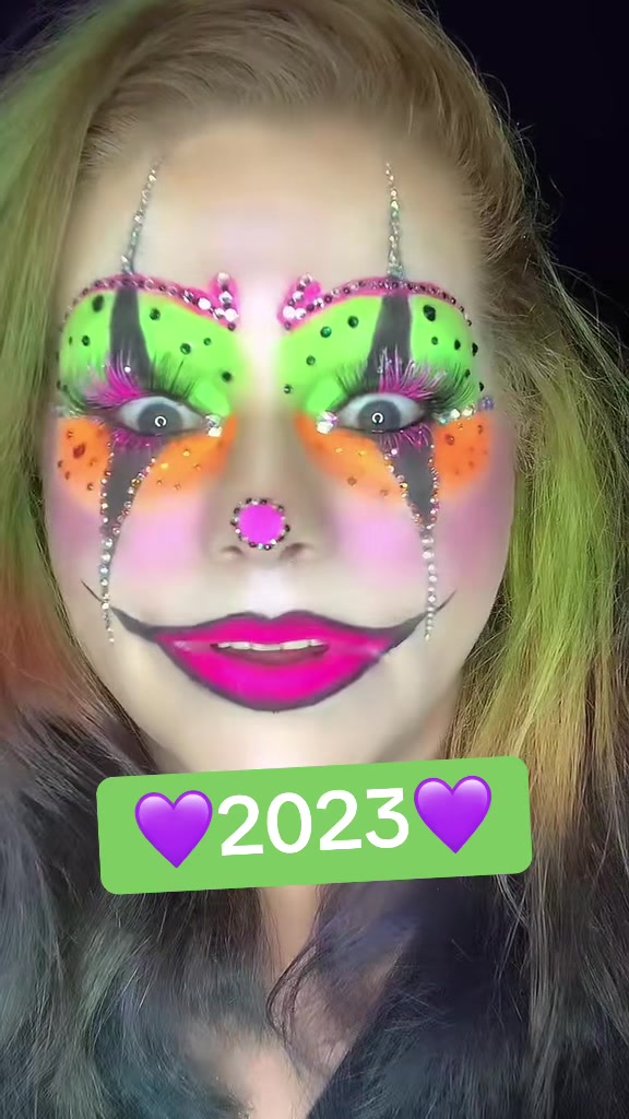 @Over40makeuptok