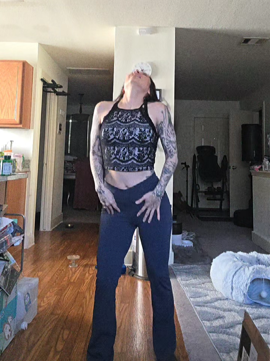 @karina