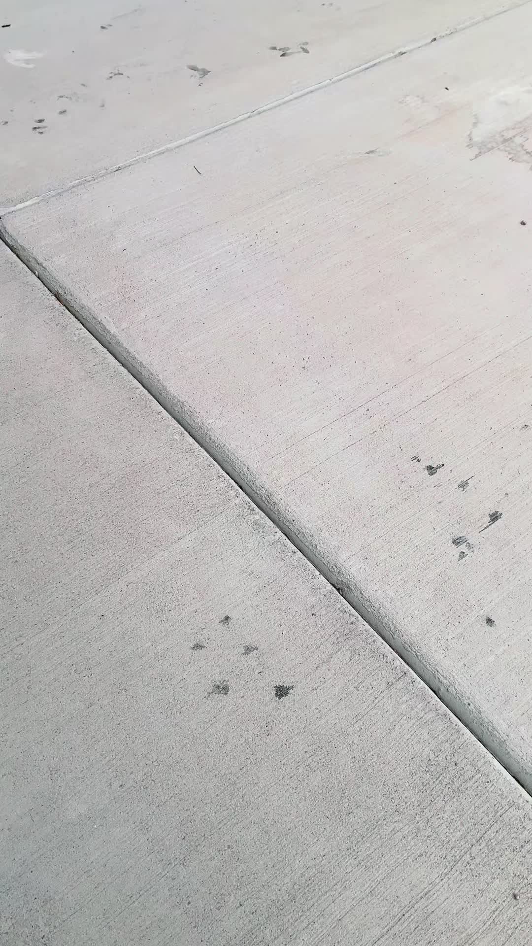 @🌊