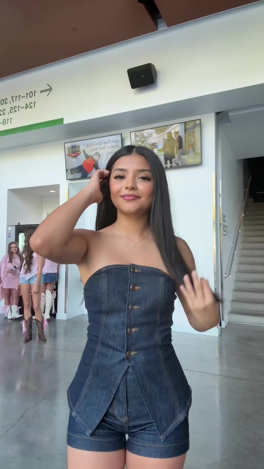 @Jenae Bravo