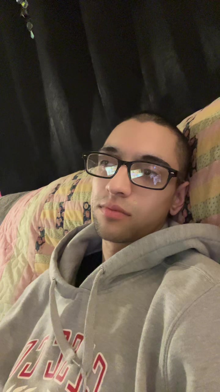 @kurtizpareja