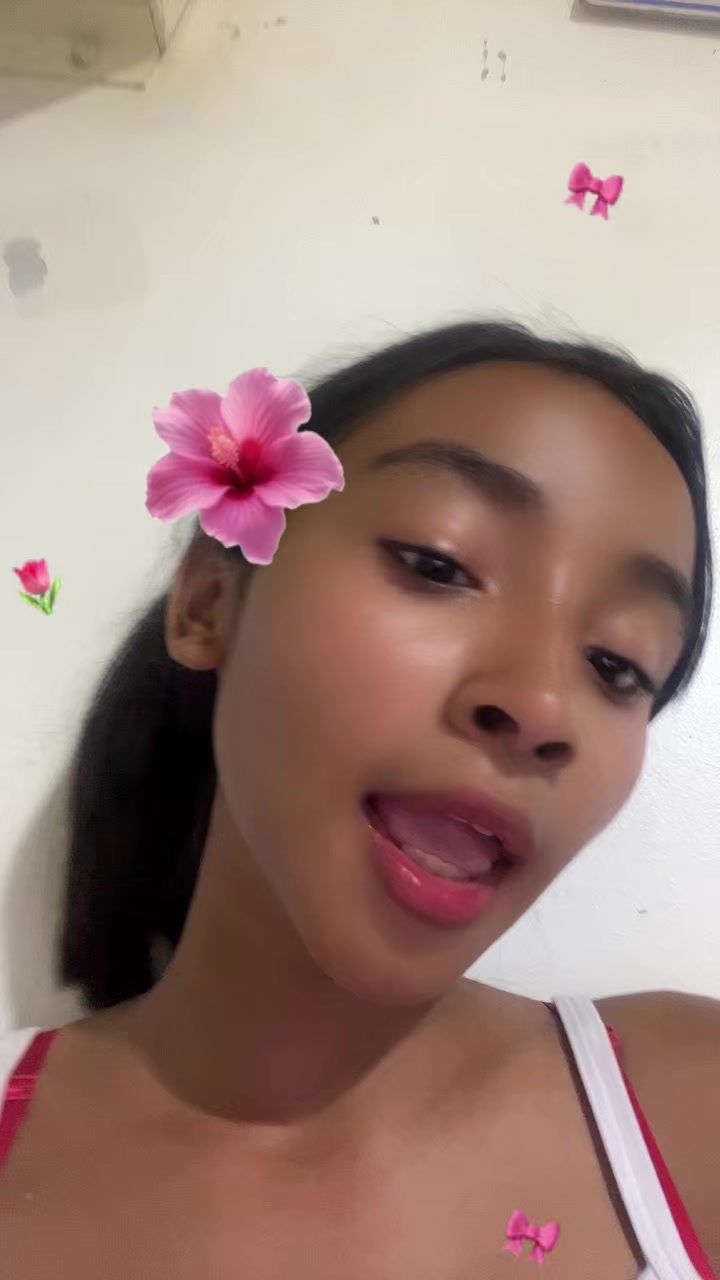 @taniaerazo98
