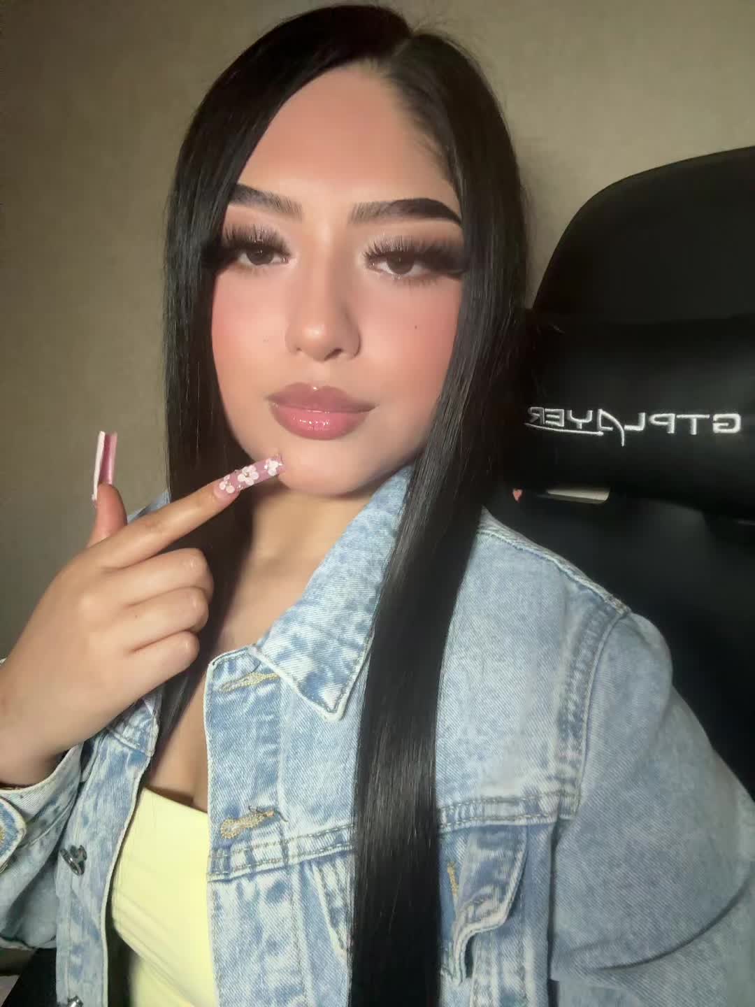 @𝒮𝒶𝓇𝒶𝒽𝒾♡︎