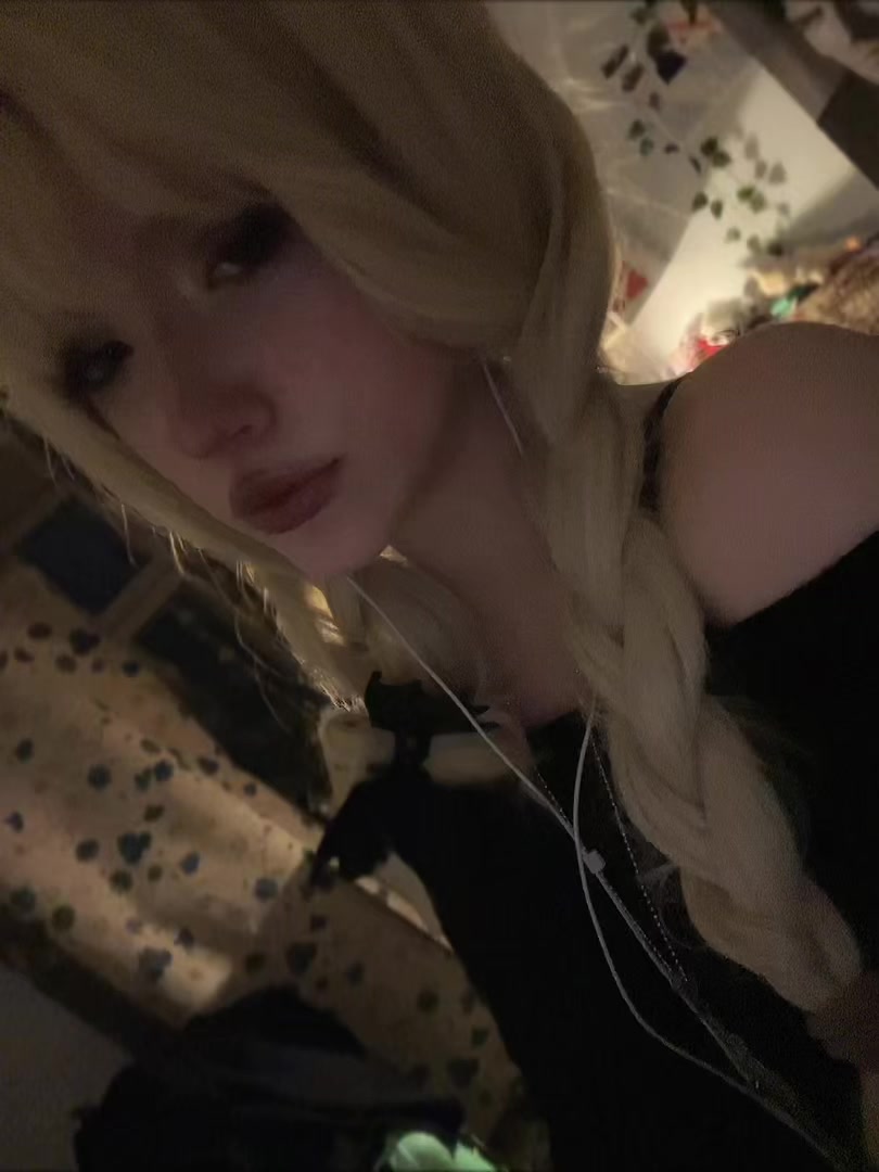 @катрина лала 🧛🏻&zwj;♀️