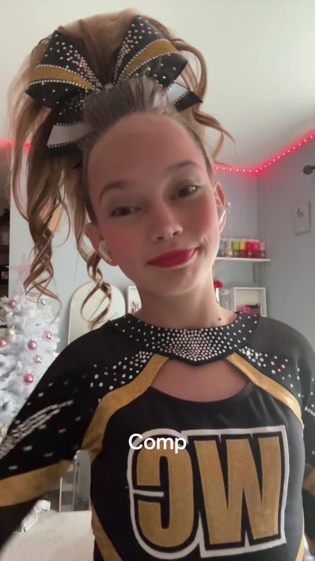 @Kaylaa