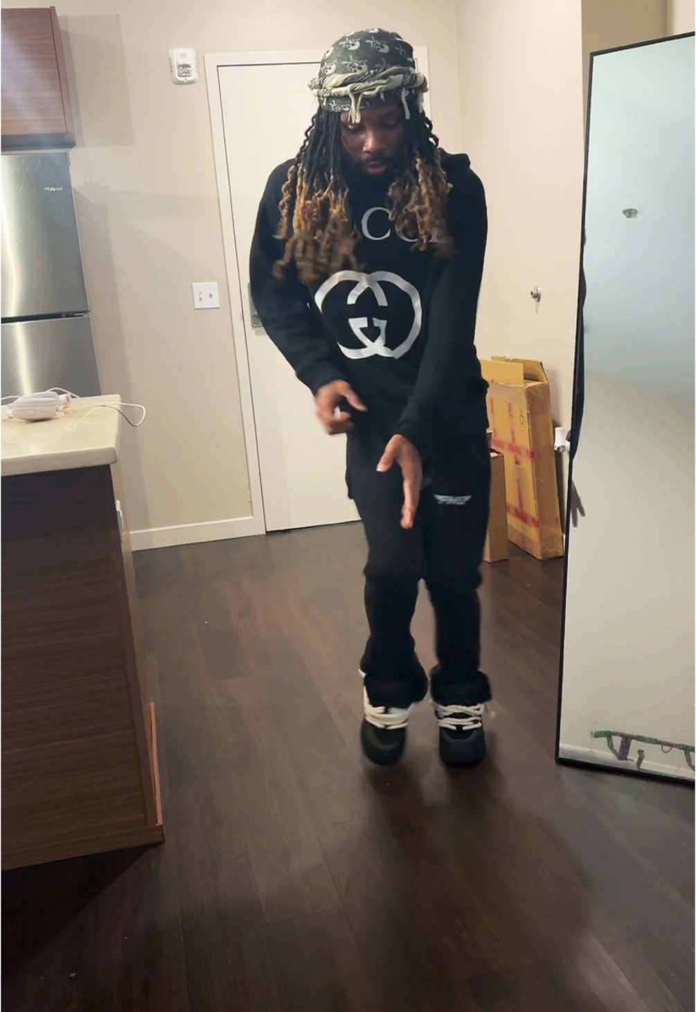 @LilC4