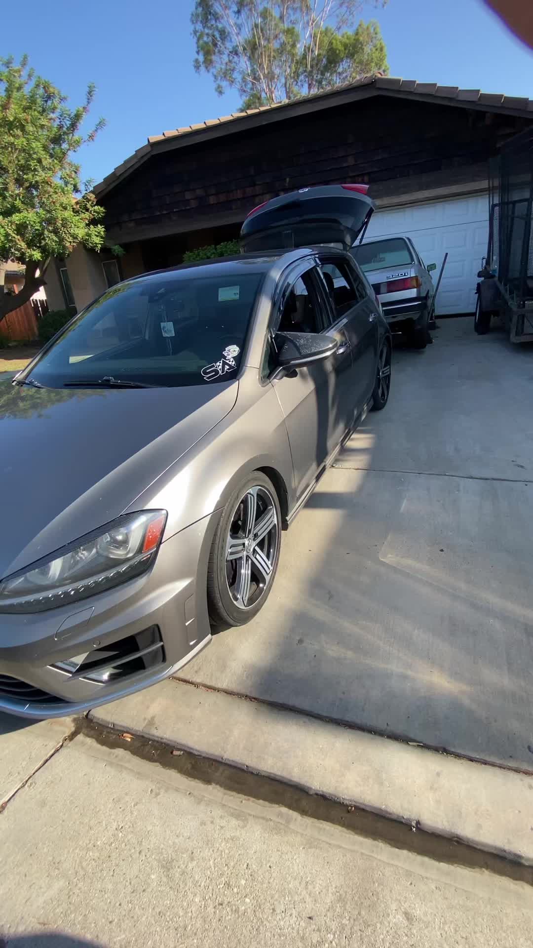 @Unknown_GolfR