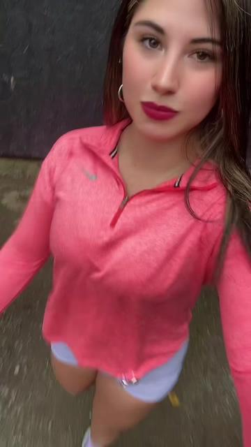 @Anabellaa