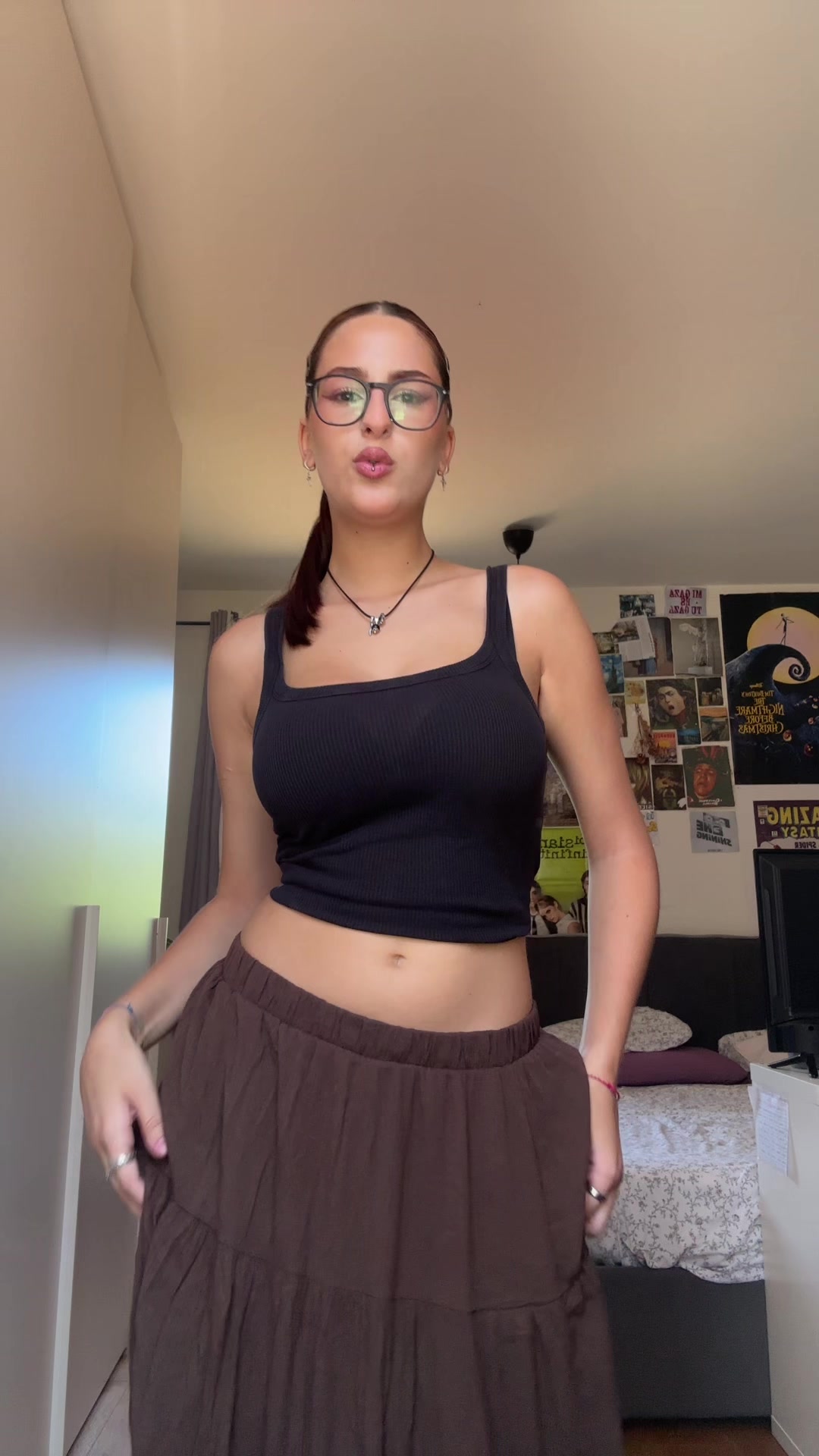 @🦦