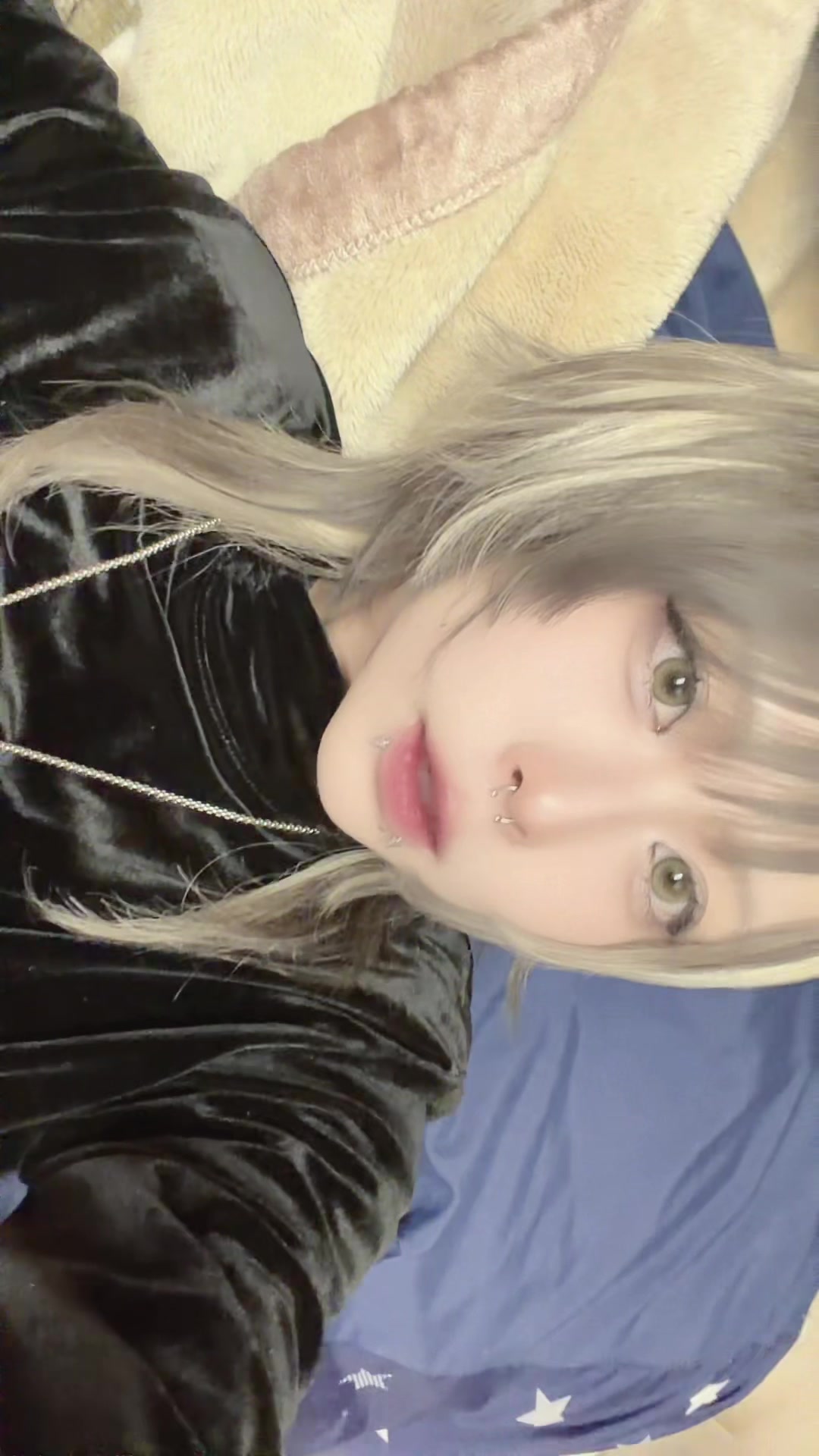 @ウル☦︎︎