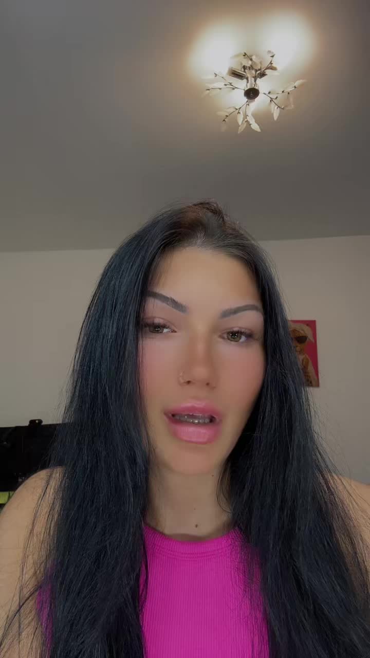 @itsandreea 💫