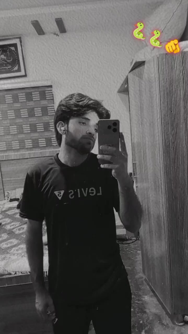 @حسنین روڑو آلہ 🥂🖤