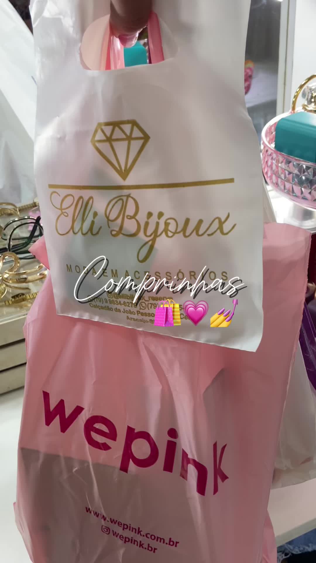 @laviniagomes__