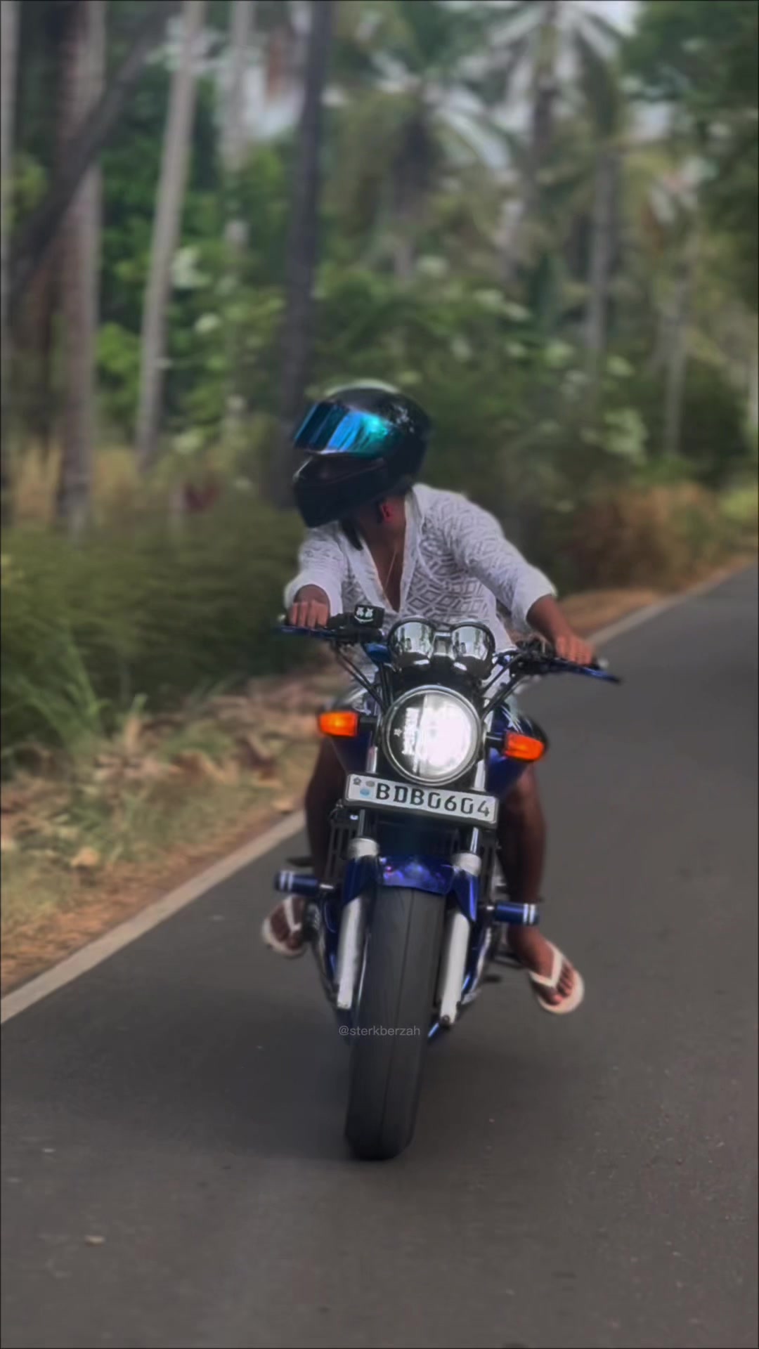 @𝔖꧂☬Madusanka☬꧂💢💙