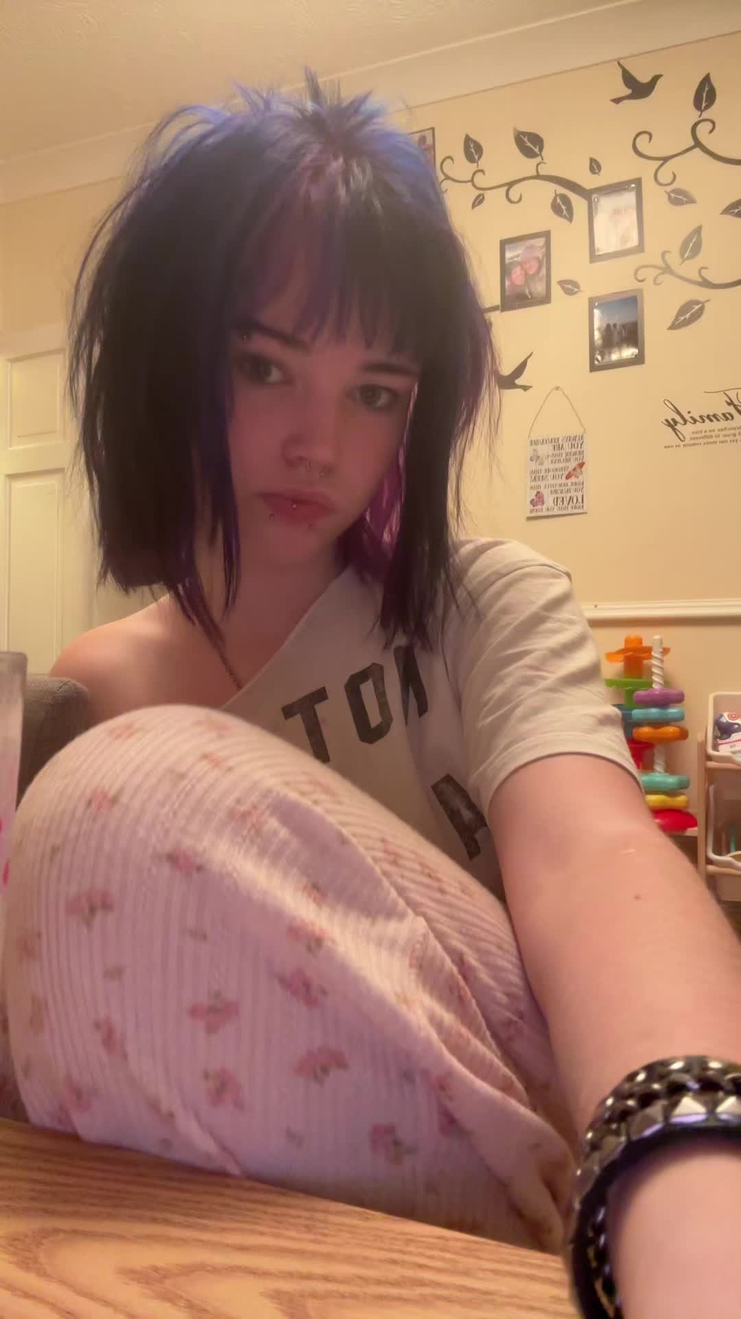 @🧸