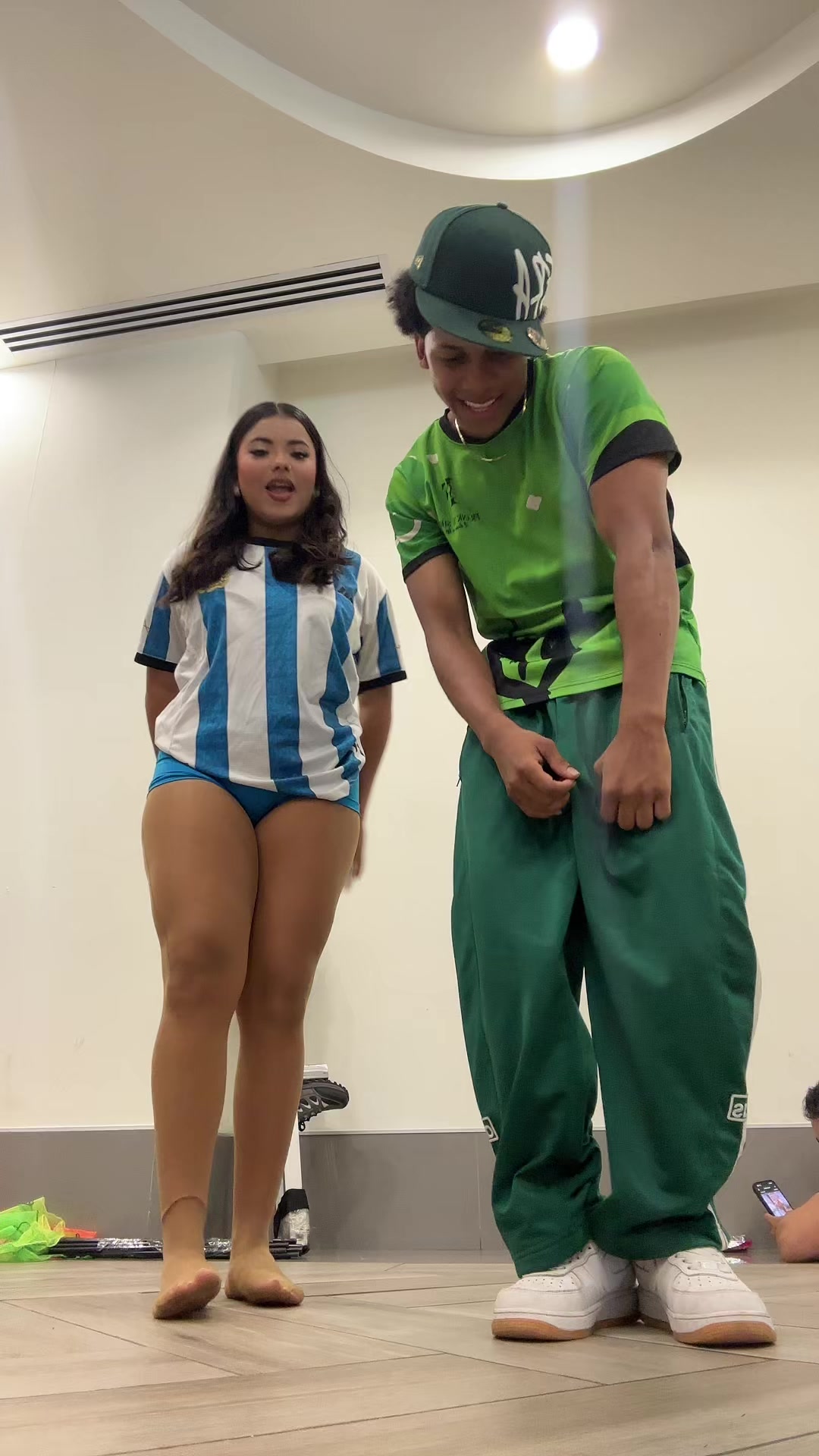 @donawi_hn
