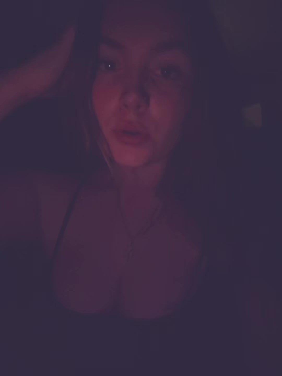 @theyluvglynna