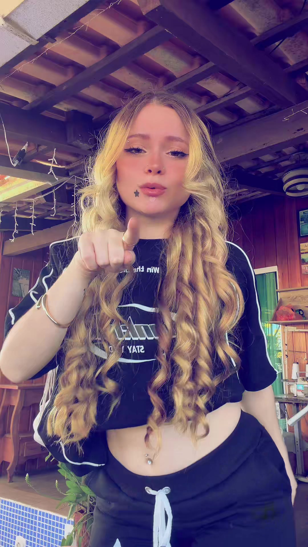 @sunnyoficial_