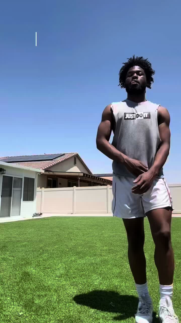 @JayteeBih