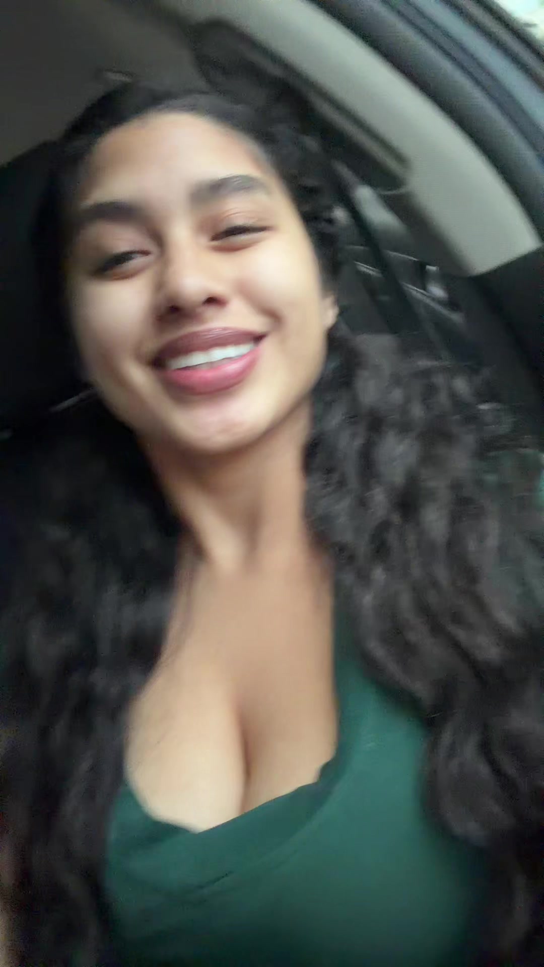 @Isabel<3