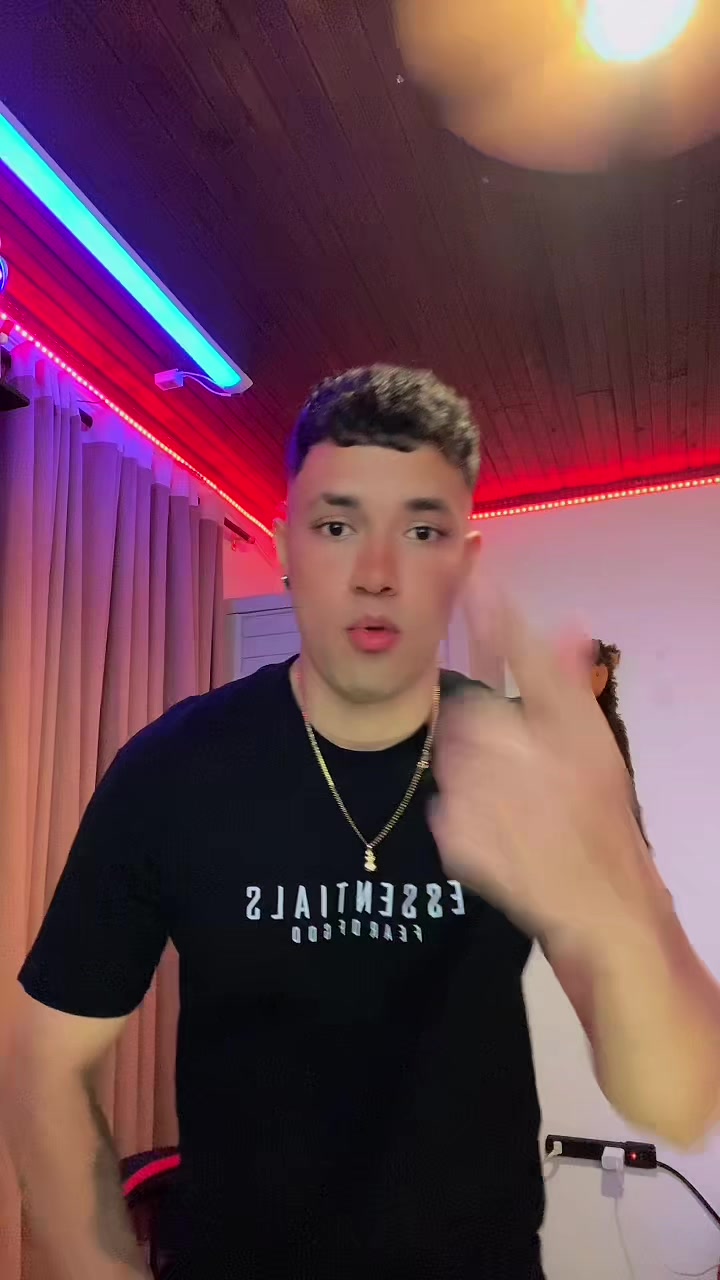 @Dani Stevens