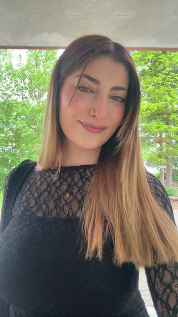 @peeloo47