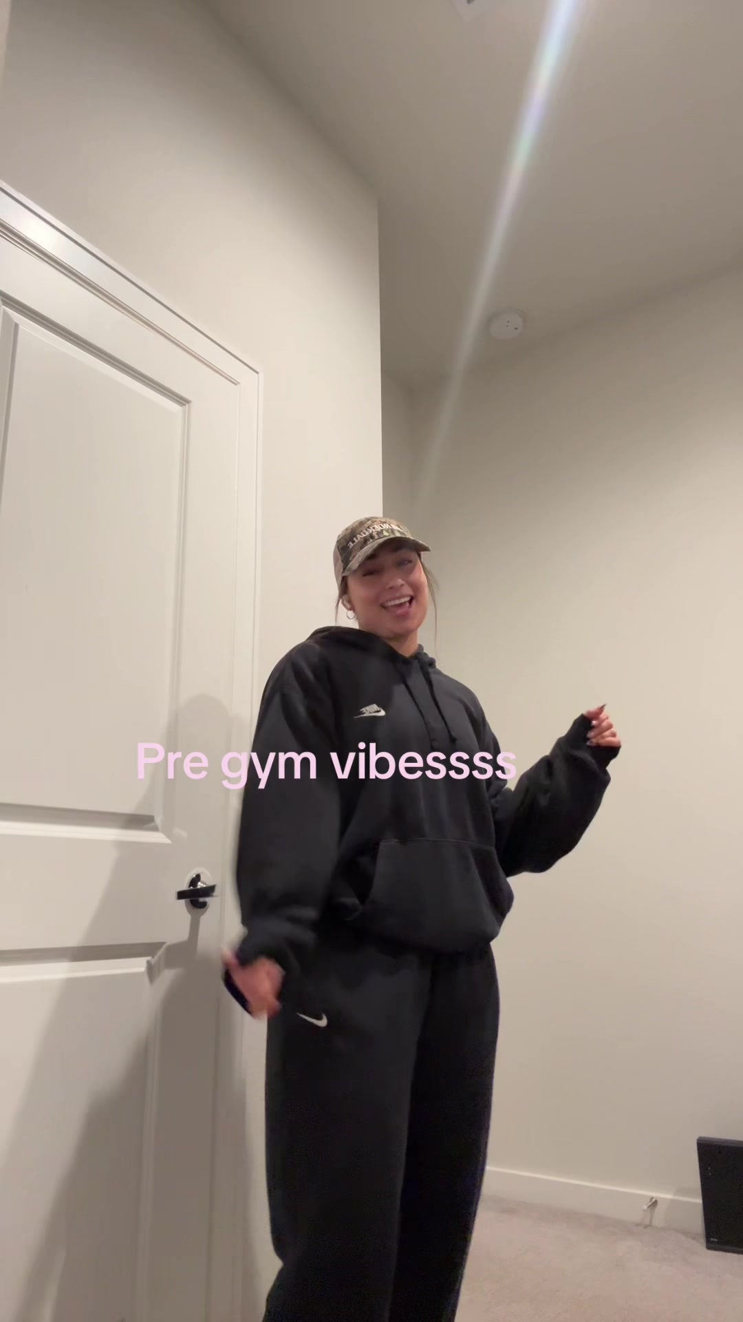 @Nessa.