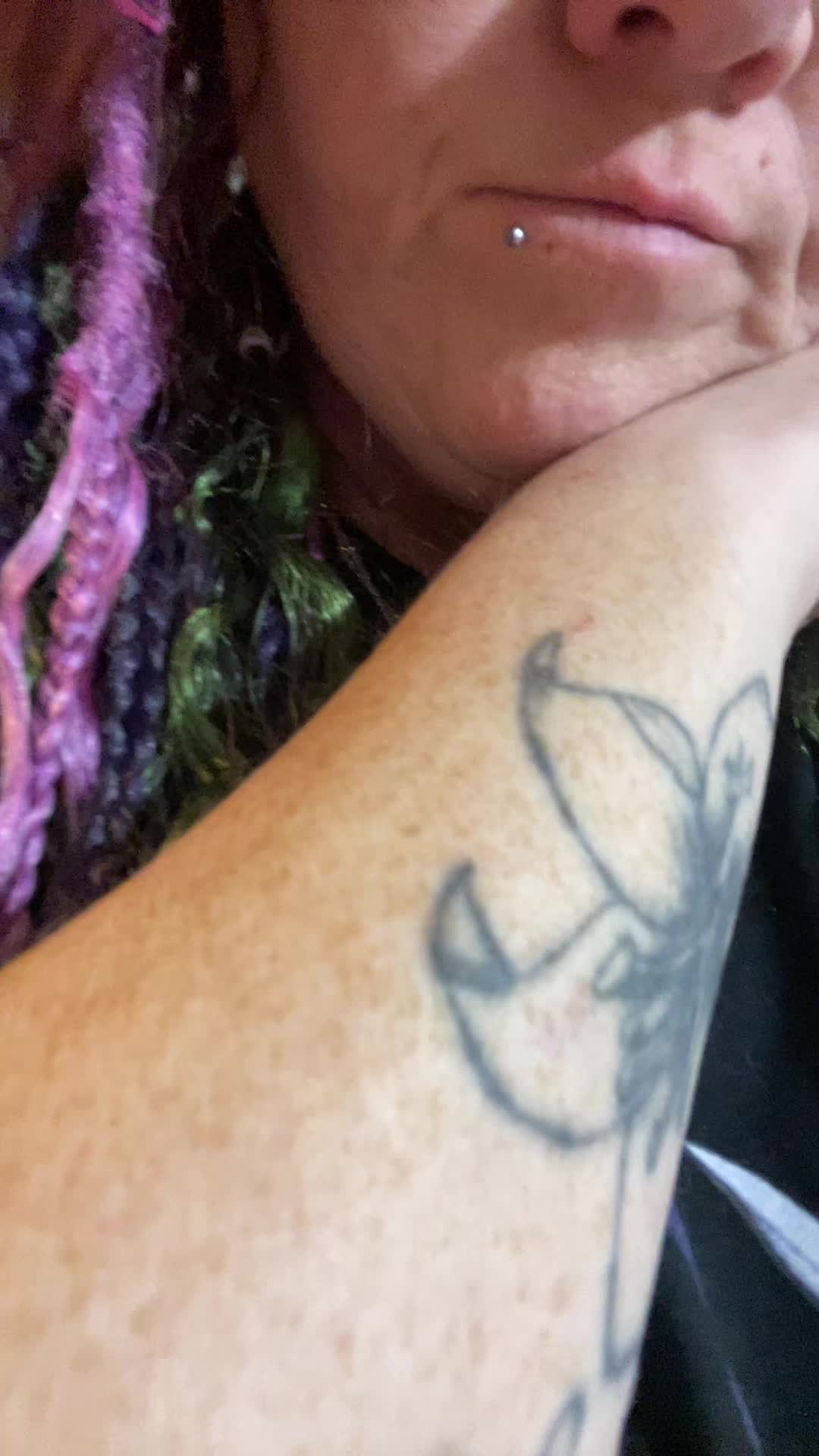 @Chickenfartzz❤️
