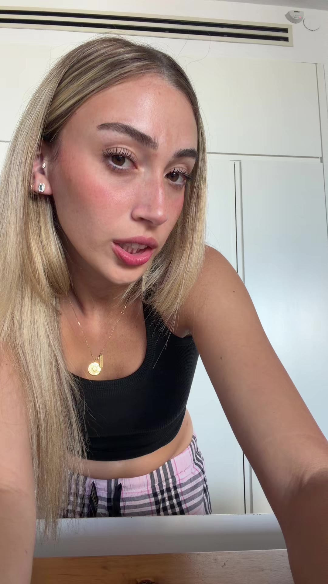 @Noa⭐️🎀🌷🦩🩷