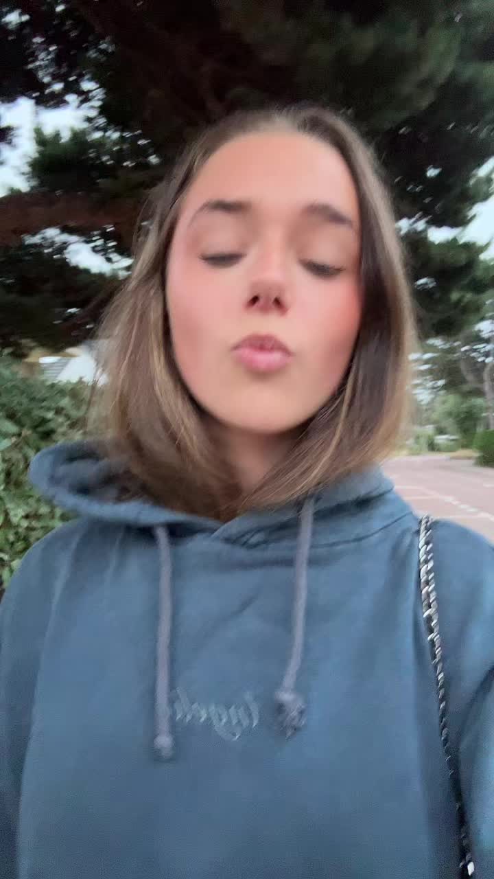 @ella 💋💋