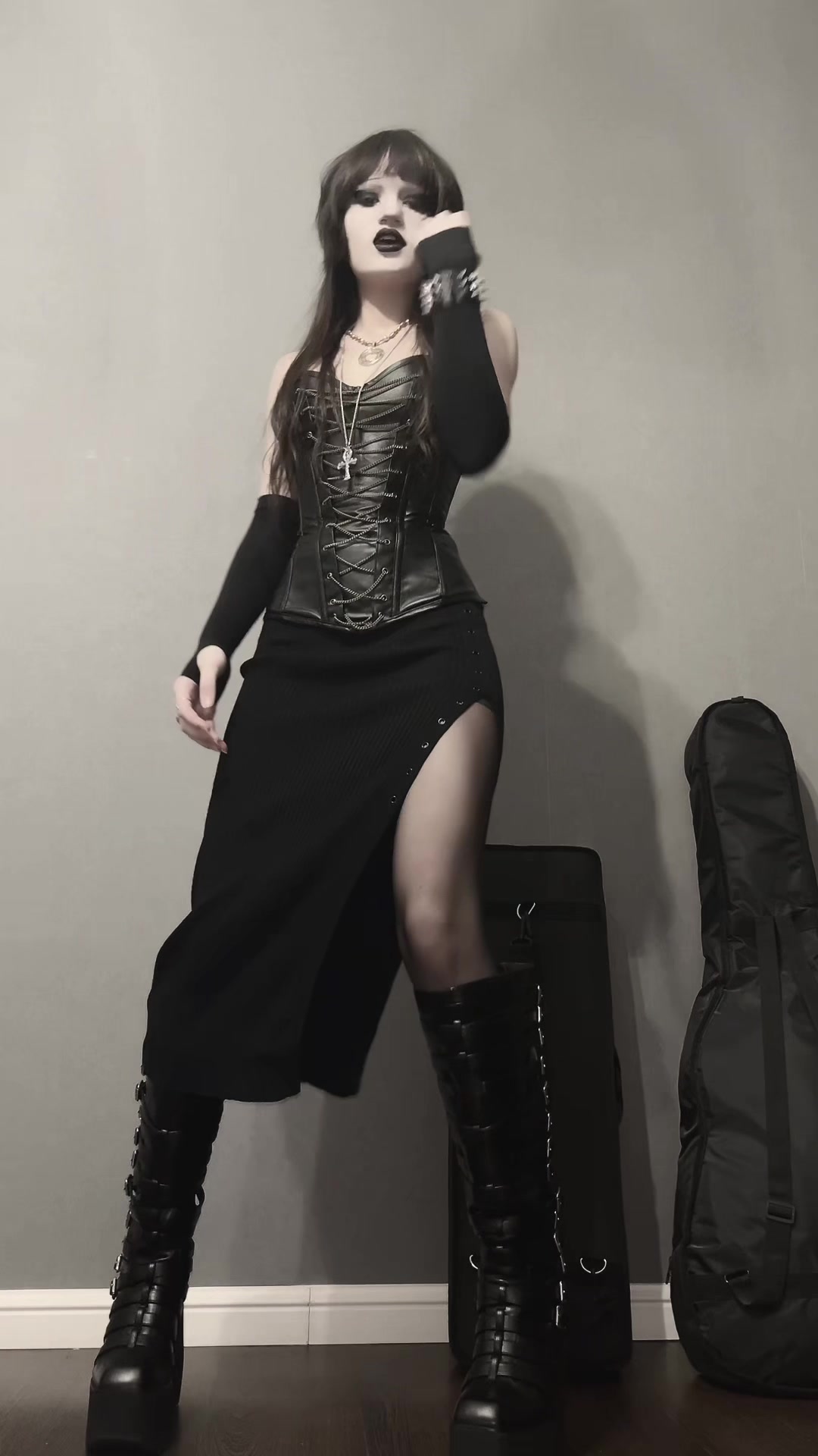 @Akarna