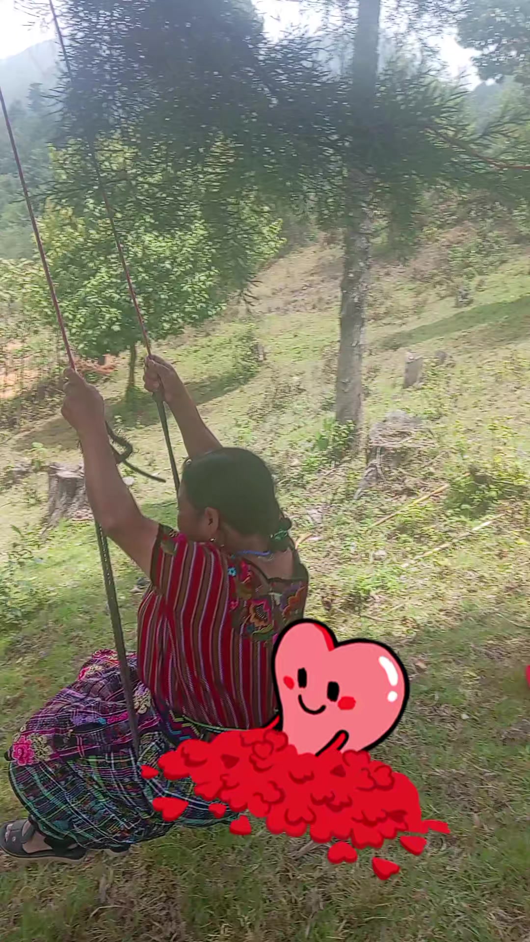 @Esme González