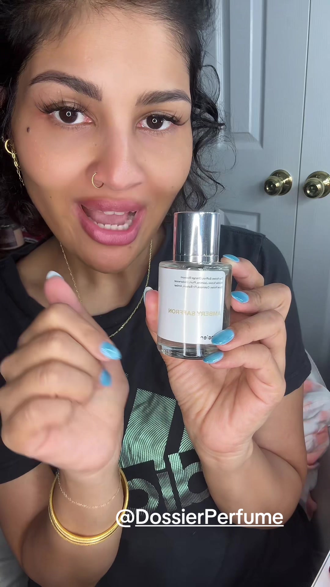 @MakeupLaveena